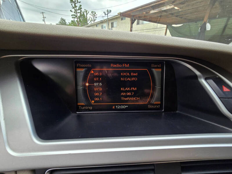 2009 Audi A4 2.0T quattro Premium Plus