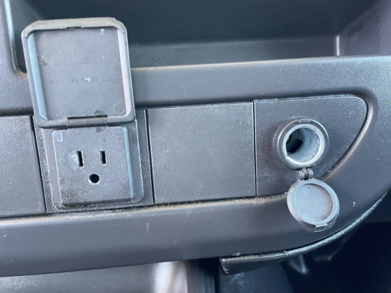 2024 GMC Savana 2500