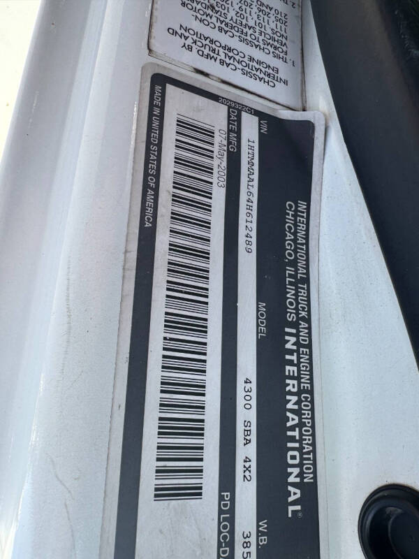 2004 International 4300