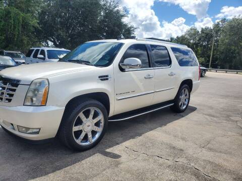 2009 Cadillac Escalade ESV for sale at FAMILY AUTO BROKERS in Longwood FL