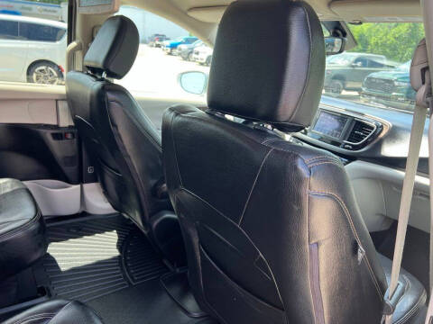 2019 Chrysler Pacifica Touring Plus