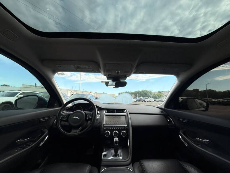 2019 Jaguar E-PACE P250 SE