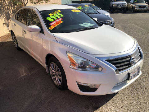 2015 Nissan Altima for sale at A1 AUTO SALES in Clovis CA