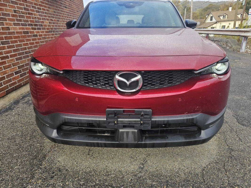 2022 Mazda MX-30 EV Premium Plus