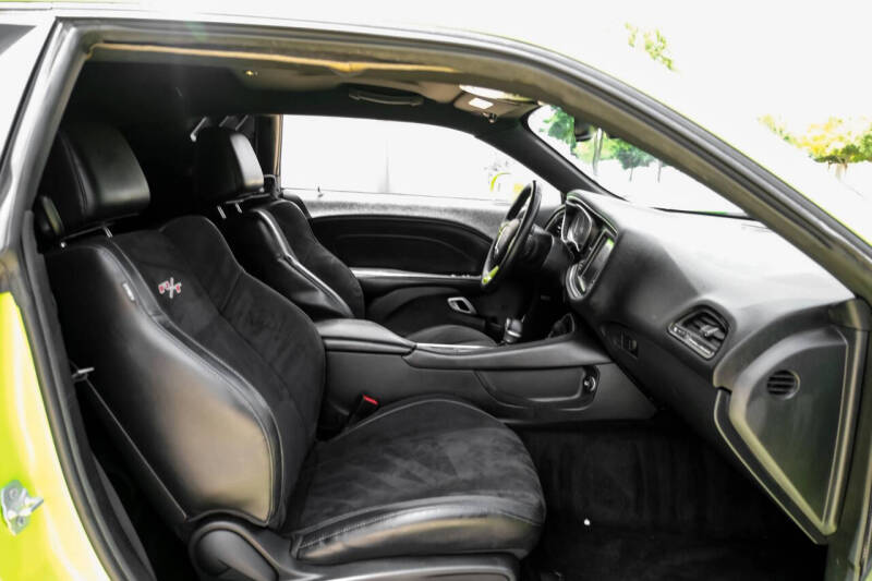 2015 Dodge Challenger