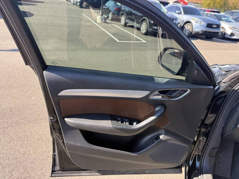 2016 Audi Q3 2.0T quattro Premium Plus