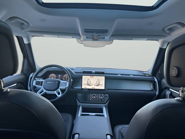 2025 Land Rover Defender 110 P500 X-Dynamic SE