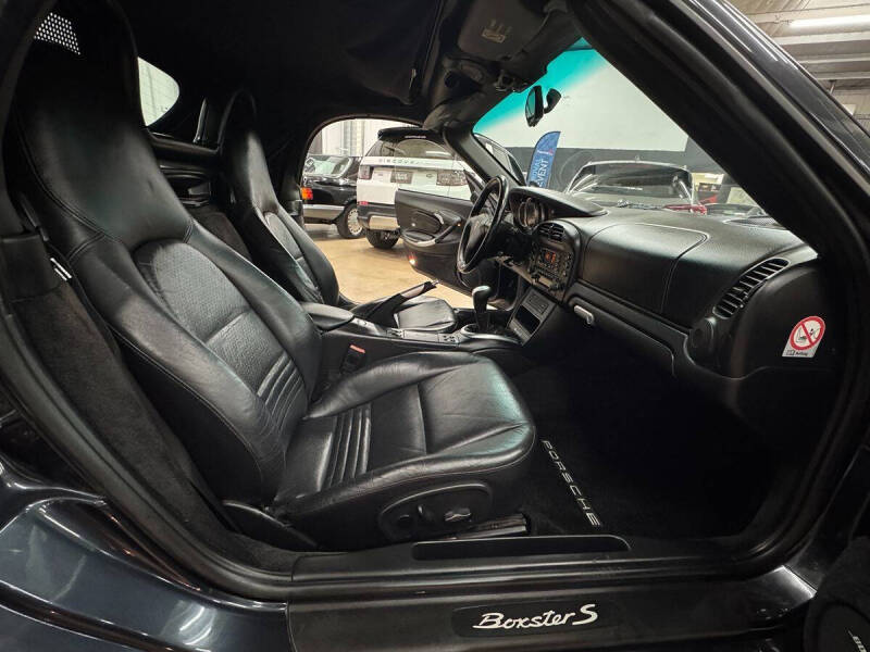 2004 Porsche Boxster S