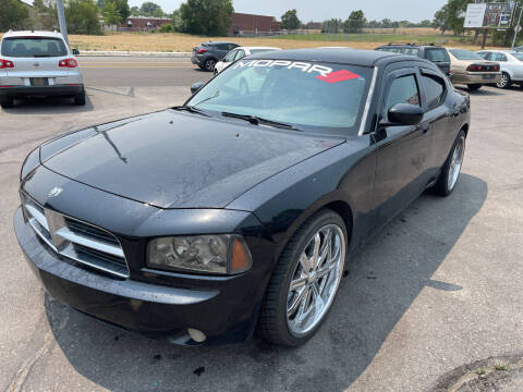 2006 Dodge Charger for sale at BELOW BOOK AUTO SALES in Idaho Falls ID