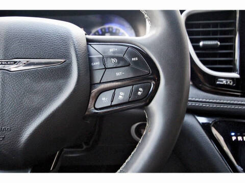 2022 Chrysler Pacifica Touring