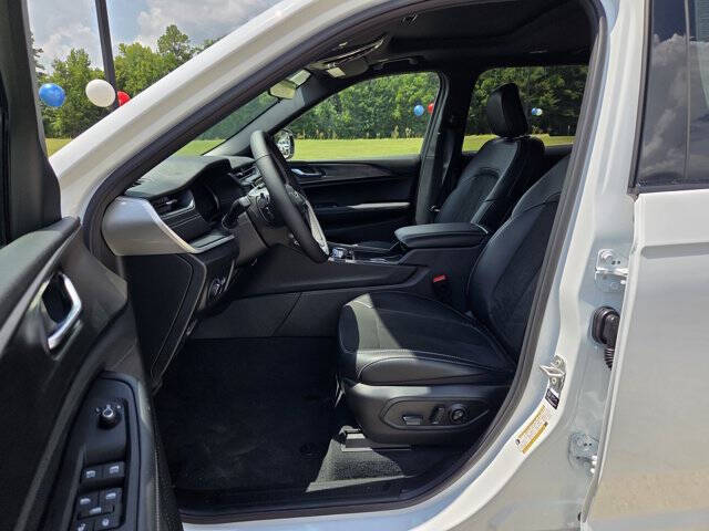 2025 Jeep Grand Cherokee L Altitude X