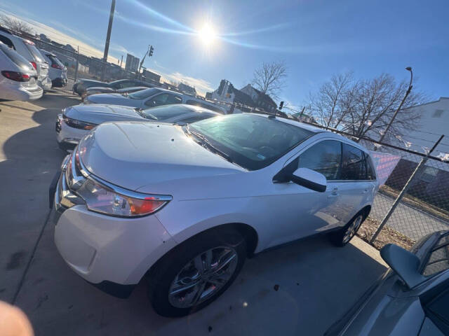 2012 Ford Edge Limited's photo