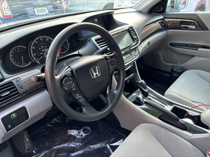 2017 Honda Accord EX