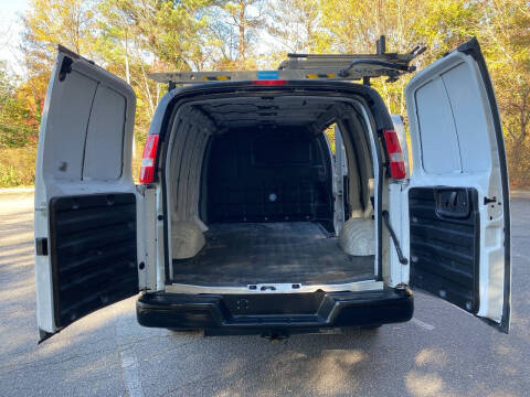 2020 Chevrolet Express 2500