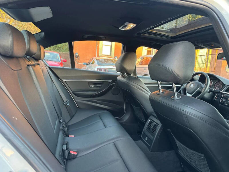 2016 BMW 3 Series 328i