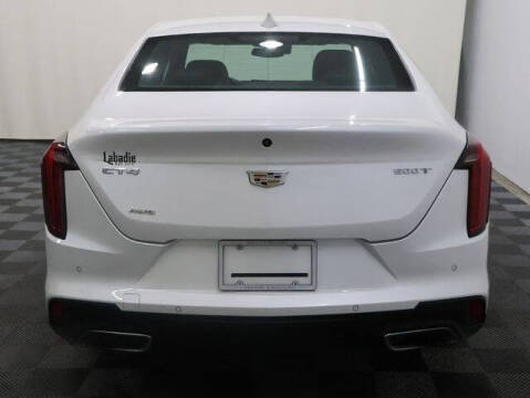 2023 Cadillac CT4 Premium Luxury