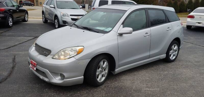 2005 Toyota Matrix for sale at PEKARSKE AUTOMOTIVE INC in Two Rivers WI