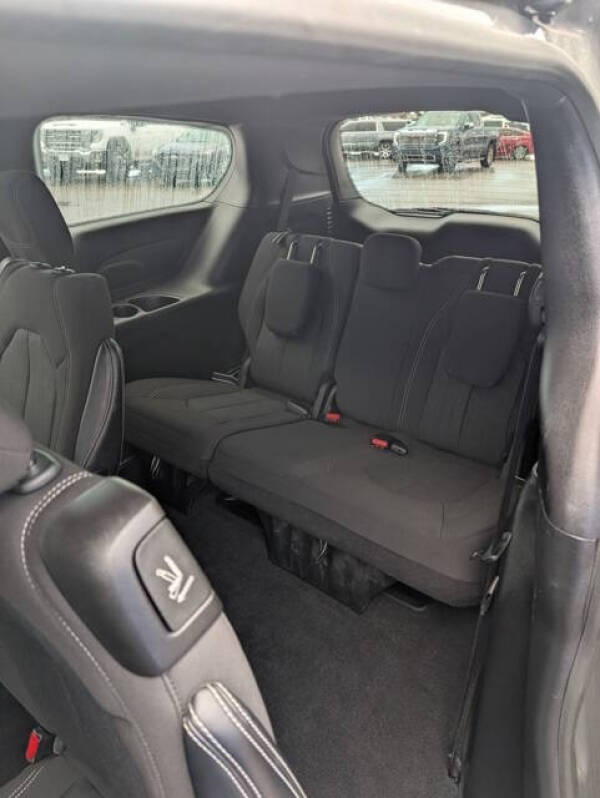 2022 Chrysler Pacifica Touring