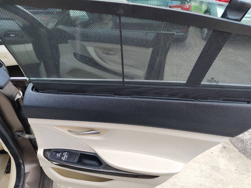 2013 BMW 6 Series 650i Gran Coupe