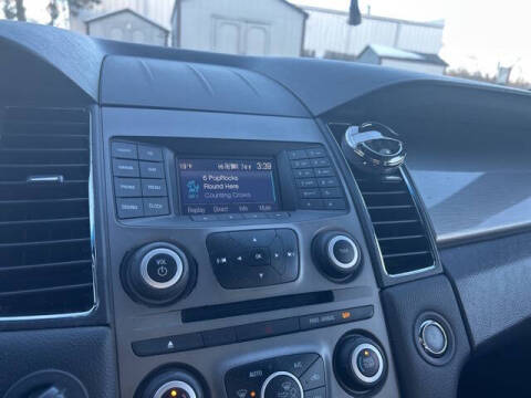 2015 Ford Taurus SEL