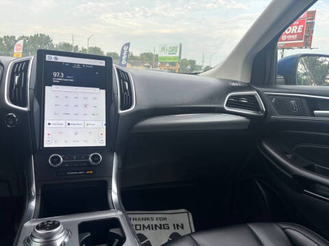 2021 Ford Edge Titanium