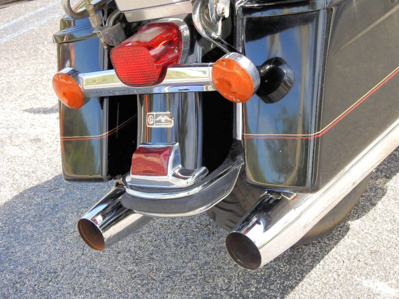 1999 Harley-Davidson FLHTC.