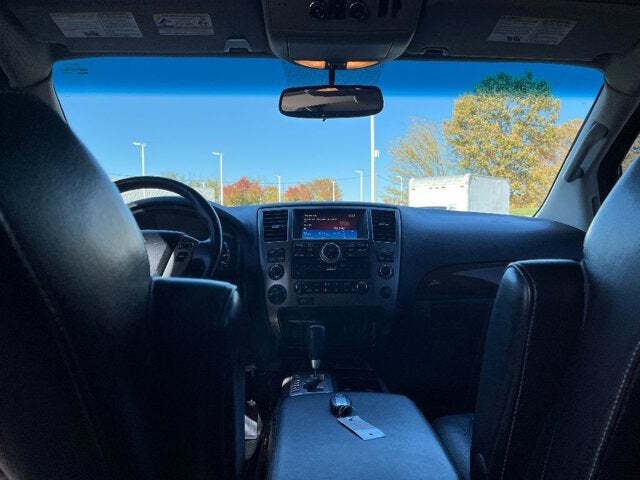 2015 Nissan Armada 25