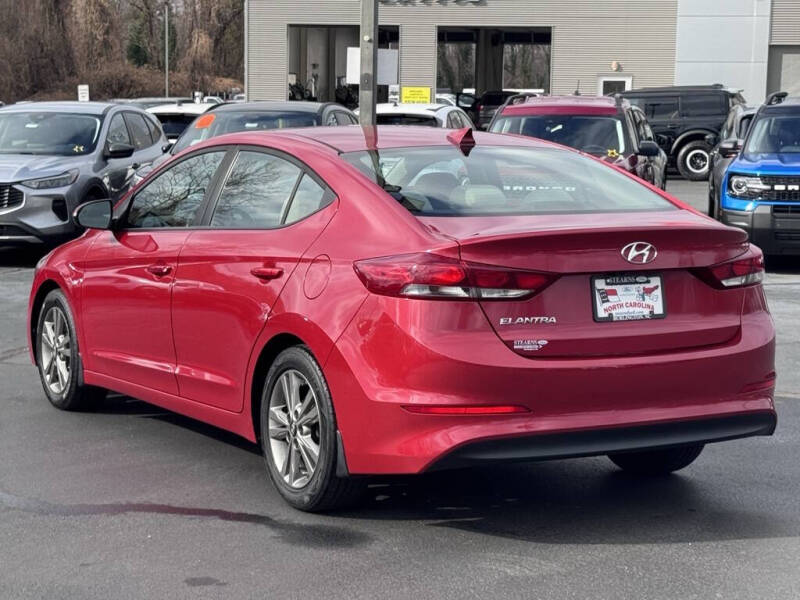 2018 Hyundai Elantra