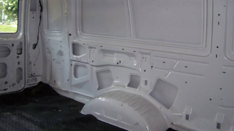 2010 Ford E-Series E-350 SD