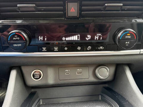 2022 Nissan Rogue SV