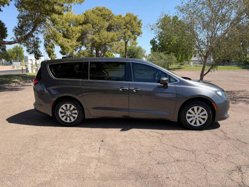 2018 Chrysler Pacifica L