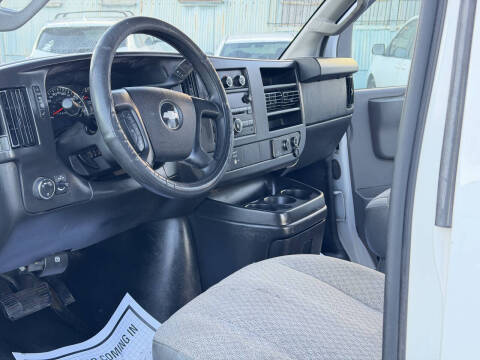 2016 Chevrolet Express 2500