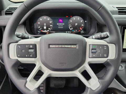 2024 Land Rover Defender 110 V8 P500 SE