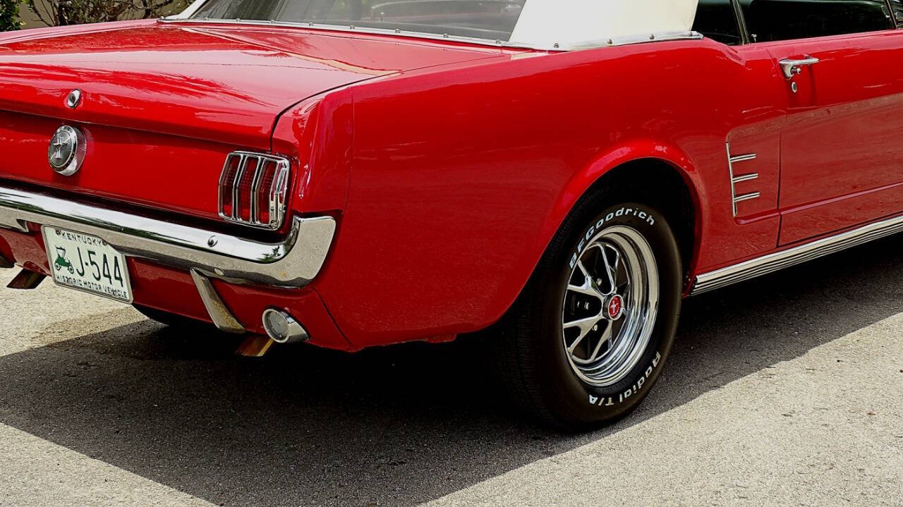 1966 Ford Mustang 12