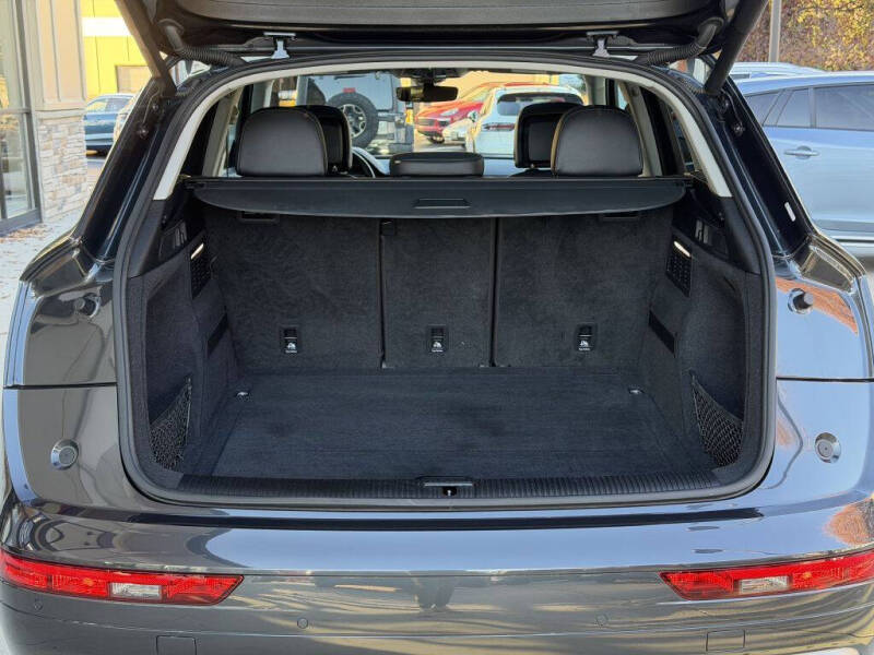 2019 Audi Q5 quattro Premium Plus 45 TFSI