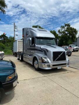 2012 Volvo VNL670 for sale at Burhill Leasing Corp. in Dayton OH