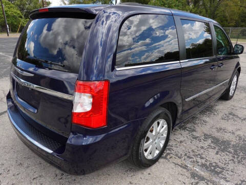 2014 Chrysler Town and Country Touring