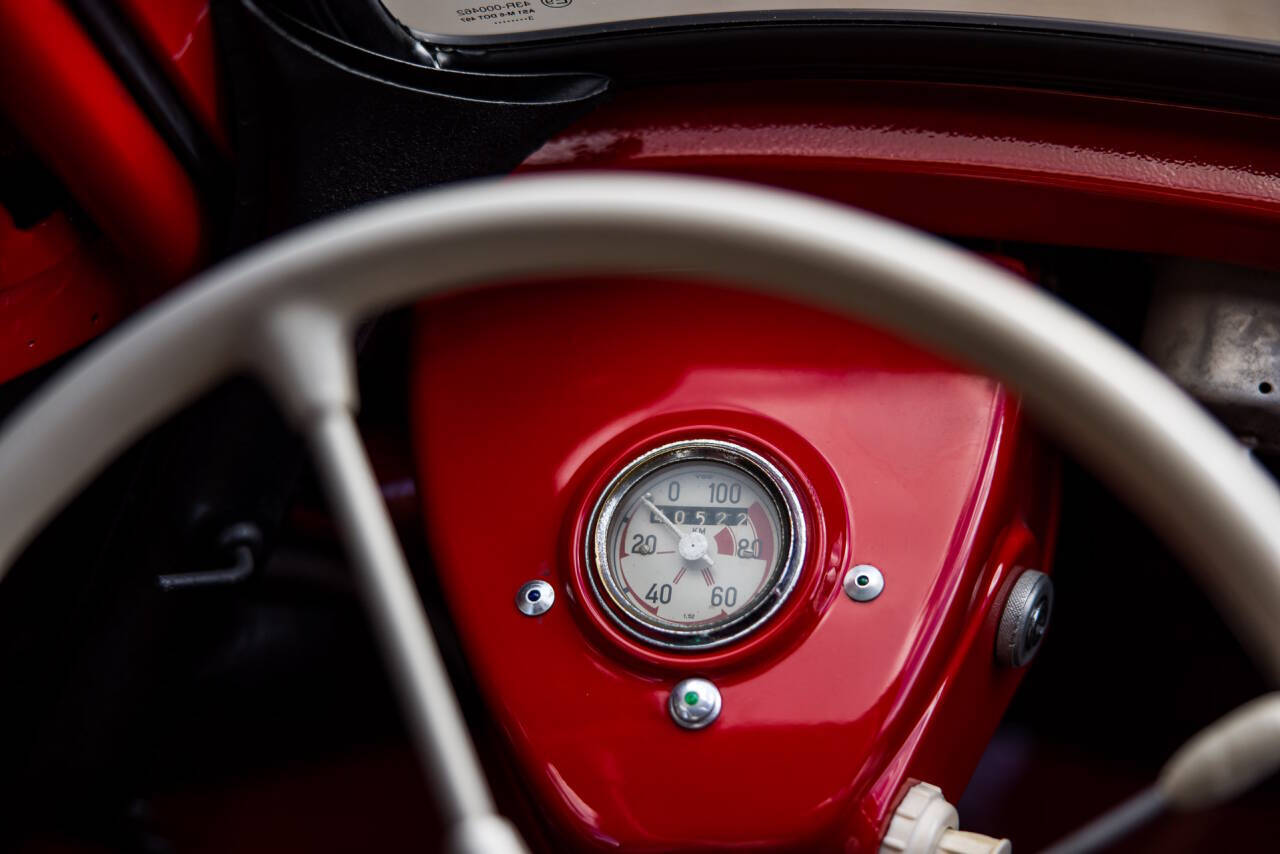 1957 BMW Isetta 15