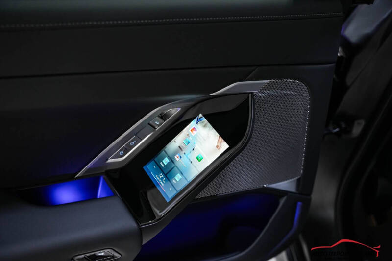 2025 BMW 7 Series 740i