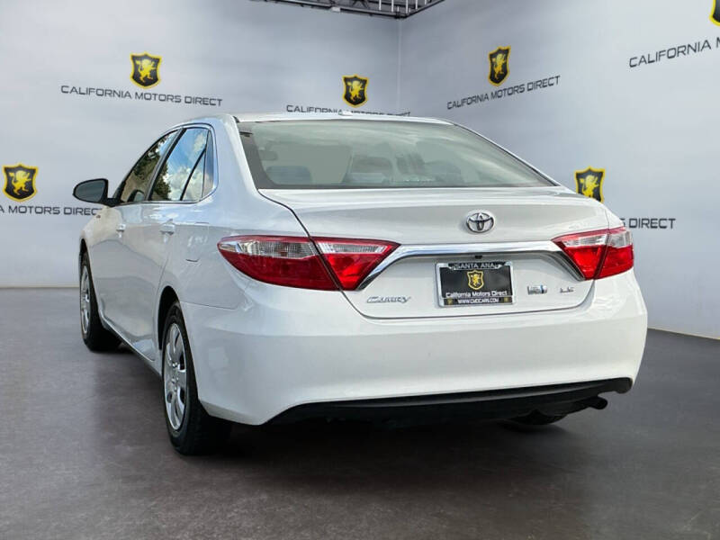 2017 Toyota Camry Hybrid LE