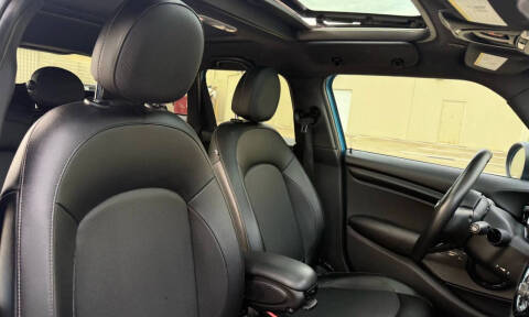 2015 MINI Hardtop 4 Door Cooper