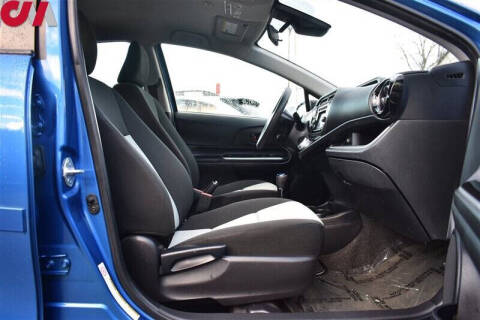 2017 Toyota Prius c One