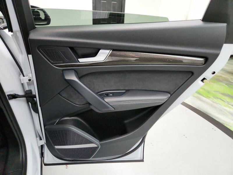 2023 Audi SQ5 3.0T quattro Prestige