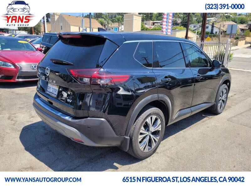 2021 Nissan Rogue SV