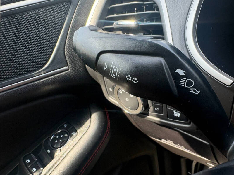 2020 Ford Edge ST Line