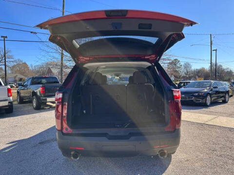 2018 Chevrolet Traverse LT Cloth