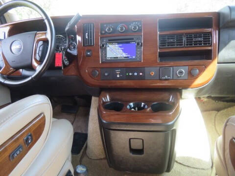 2017 GMC Savana 2500