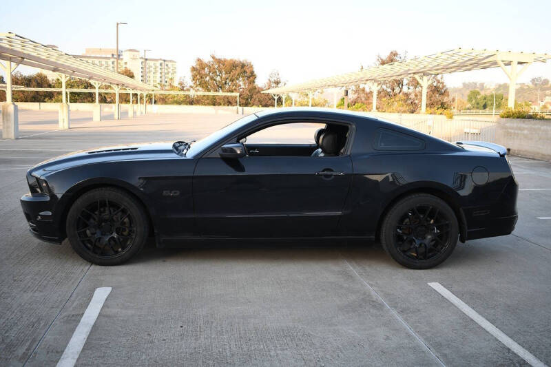 2013 Ford Mustang GT Premium