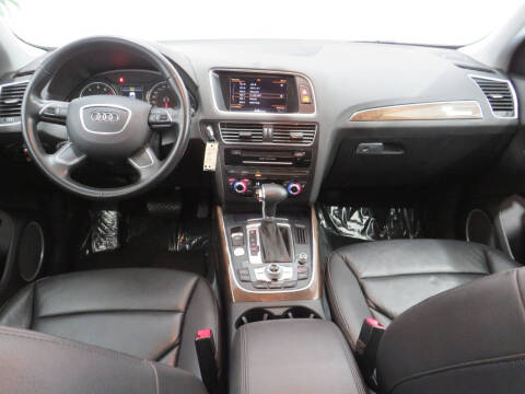 2016 Audi Q5 2.0T quattro Premium Plus