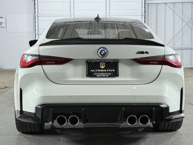 2022 BMW M4